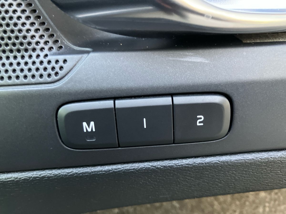 Used Volvo XC40 2020 for sale - 76525916: Photo 35