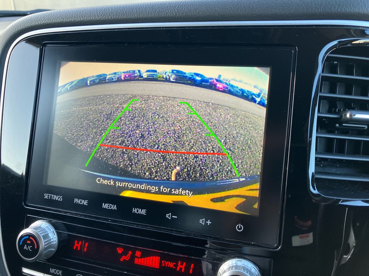 Used Mitsubishi Outlander 2020 for sale - 76128150: Photo 11