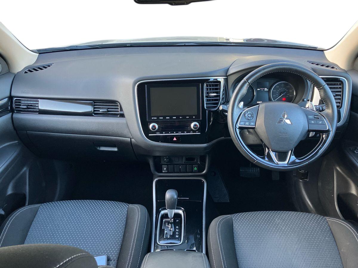 Used Mitsubishi Outlander 2020 for sale - 76128150: Photo 9