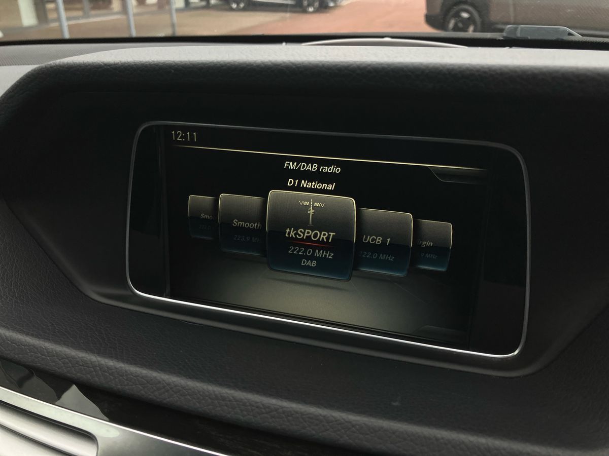 Used Mercedes-Benz E Class 2016 for sale - 77997902: Photo 10