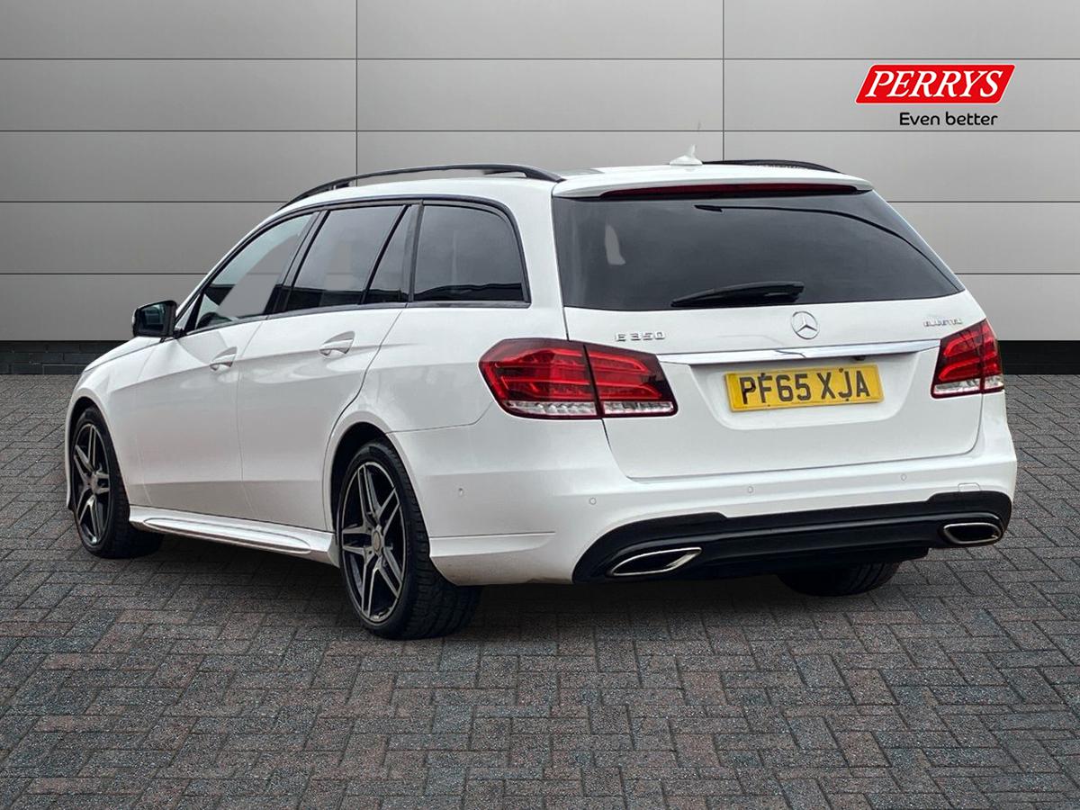 Used Mercedes-Benz E Class 2016 for sale - 77997902: Photo 2