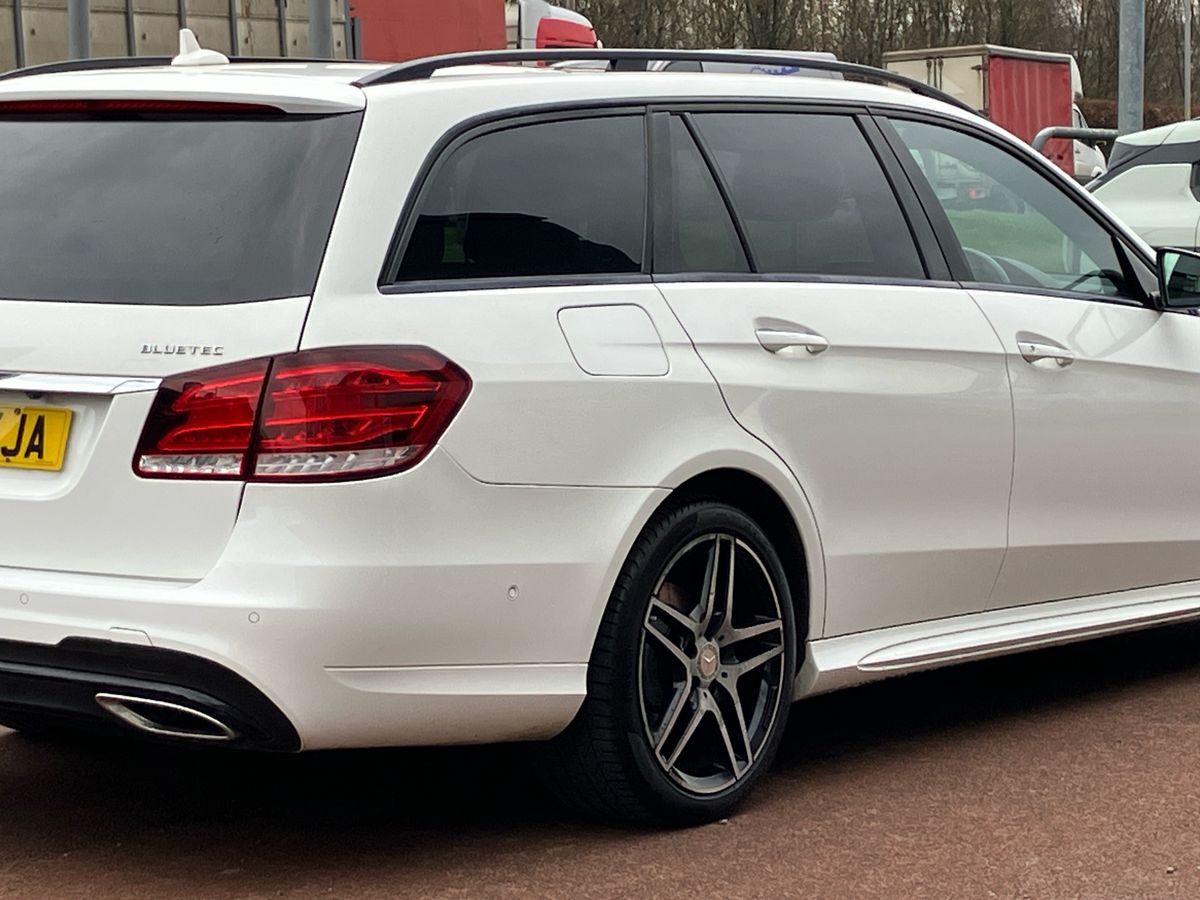 Used Mercedes-Benz E Class 2016 for sale - 77997902: Photo 28