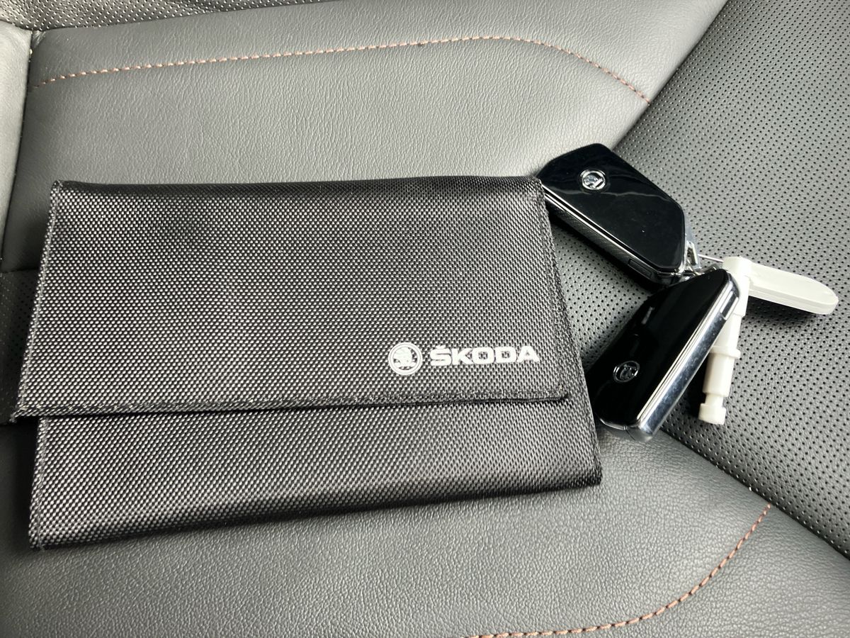 Used Skoda Enyaq 2022 for sale - 75945627: Photo 41