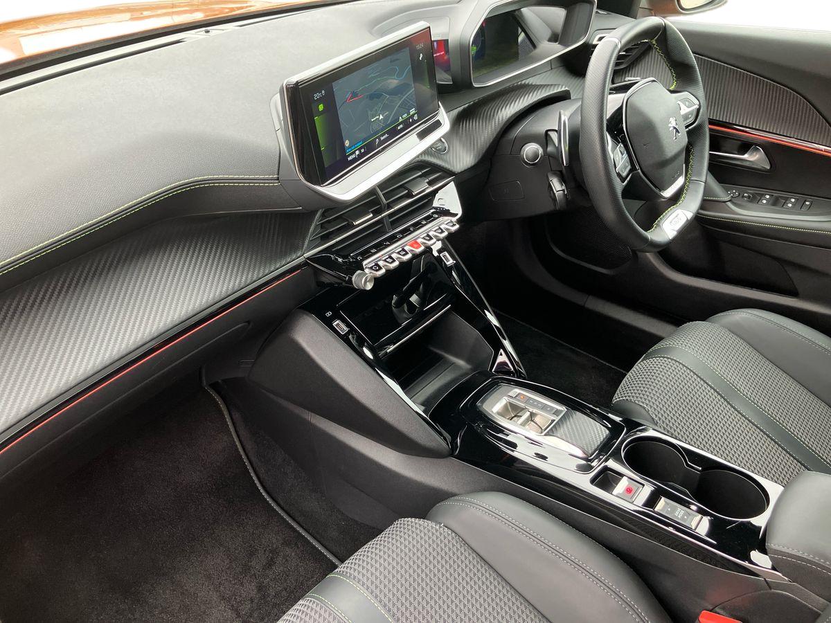 Used Peugeot 2008 2023 for sale - 76171219: Photo 11