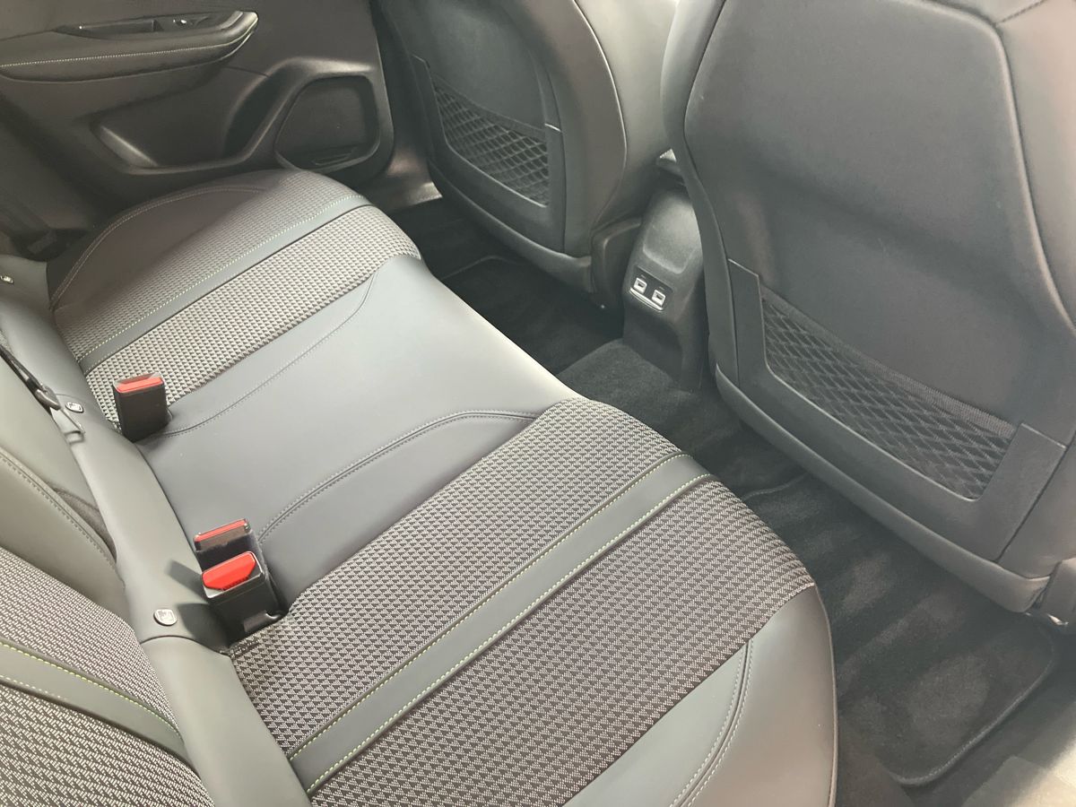 Used Peugeot 2008 2023 for sale - 76171219: Photo 42