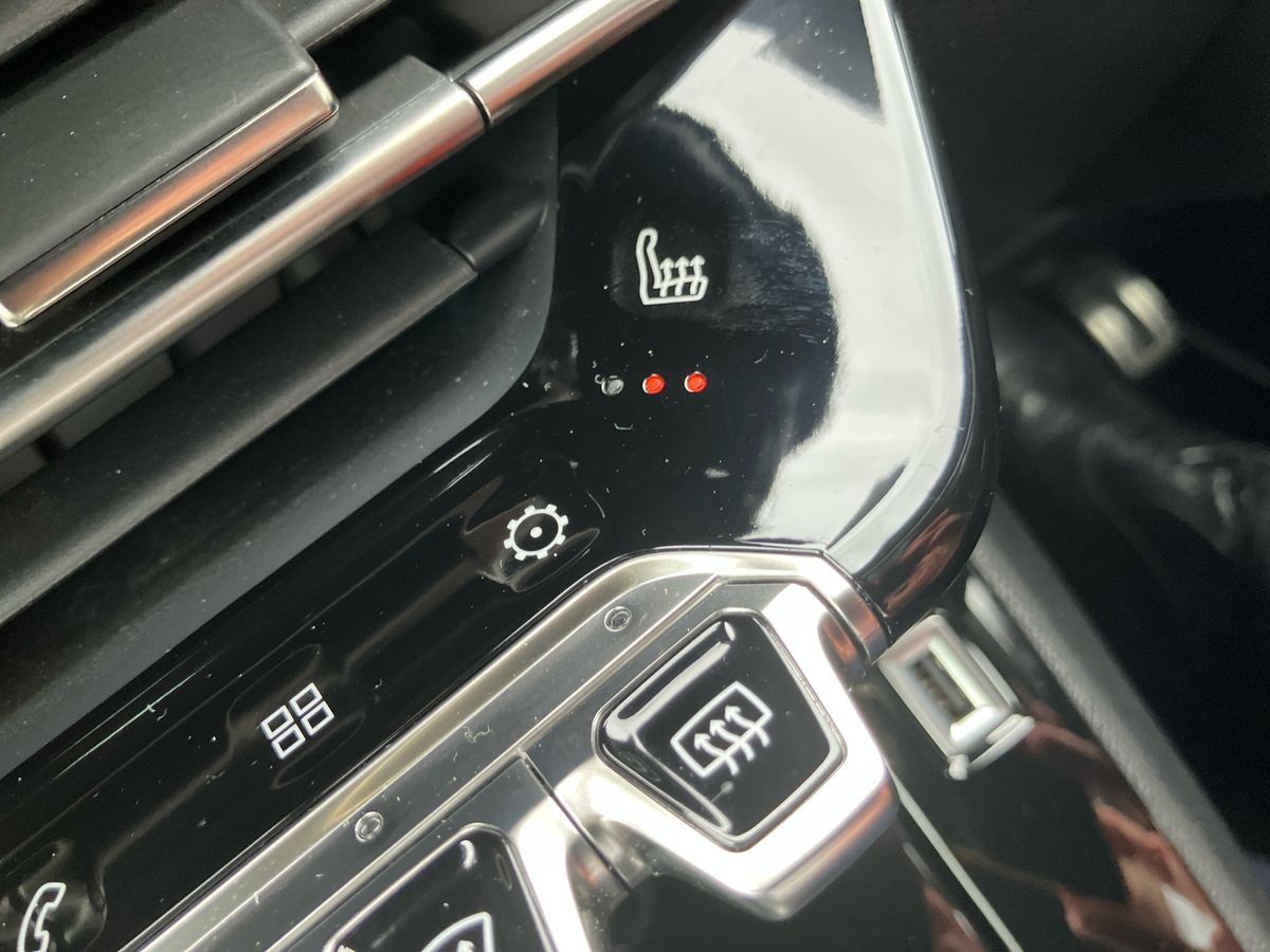 Used Peugeot 2008 2023 for sale - 76171219: Photo 59
