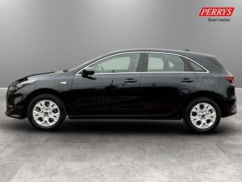 Used Kia Ceed 2025 for sale - 77759782: Photo