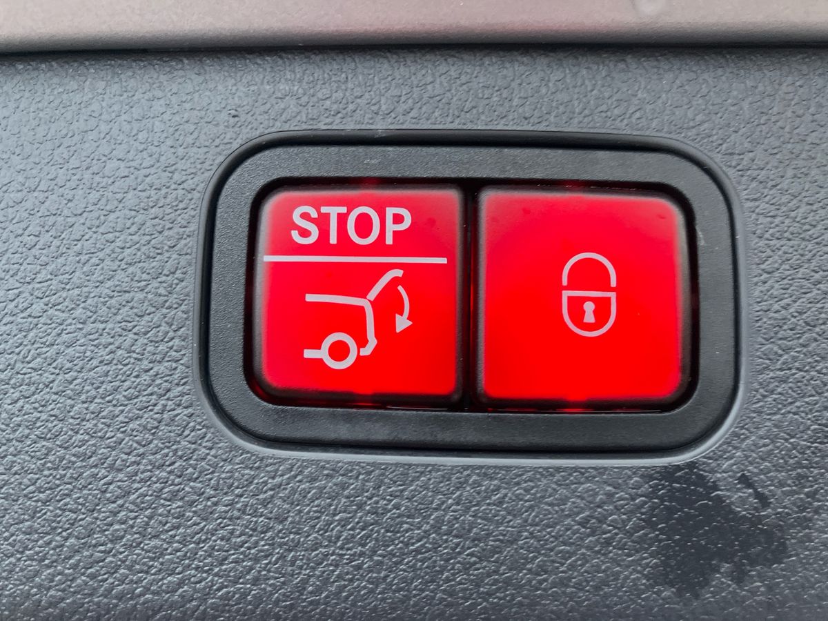 Used Mercedes-Benz C Class 2023 for sale - 76650632: Photo 26