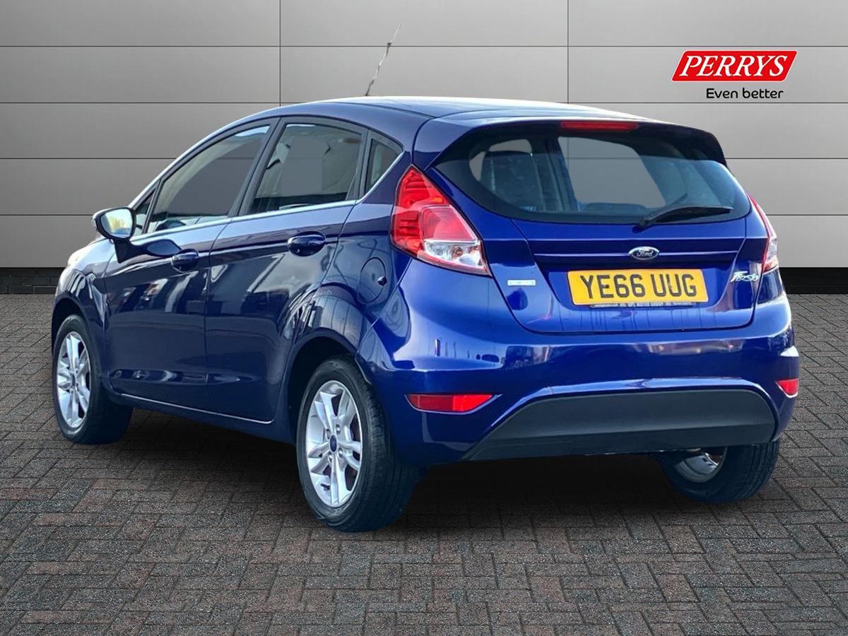 Used Ford Fiesta 2017 for sale - 76957943: Photo 2