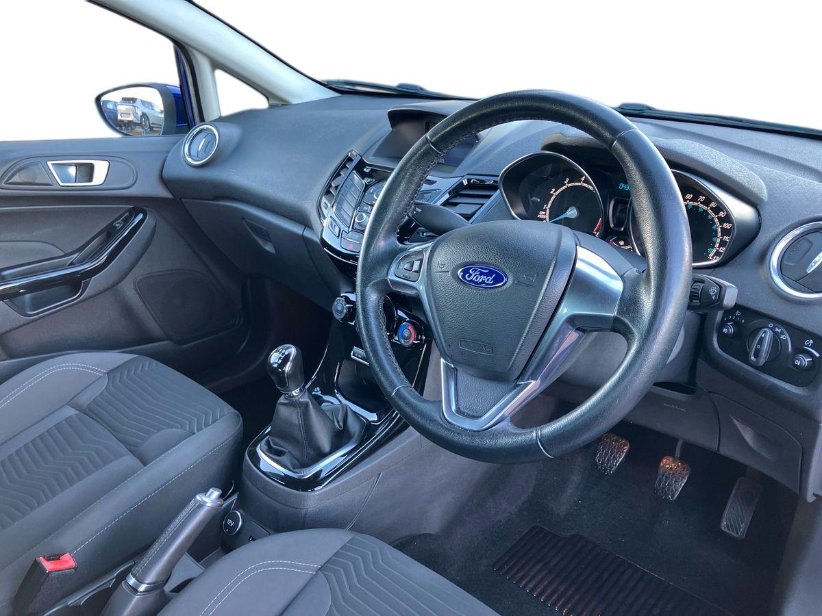 Used Ford Fiesta 2017 for sale - 76957943: Photo 8