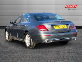 Used Mercedes-Benz E Class 2016 for sale - 76807840: Photo