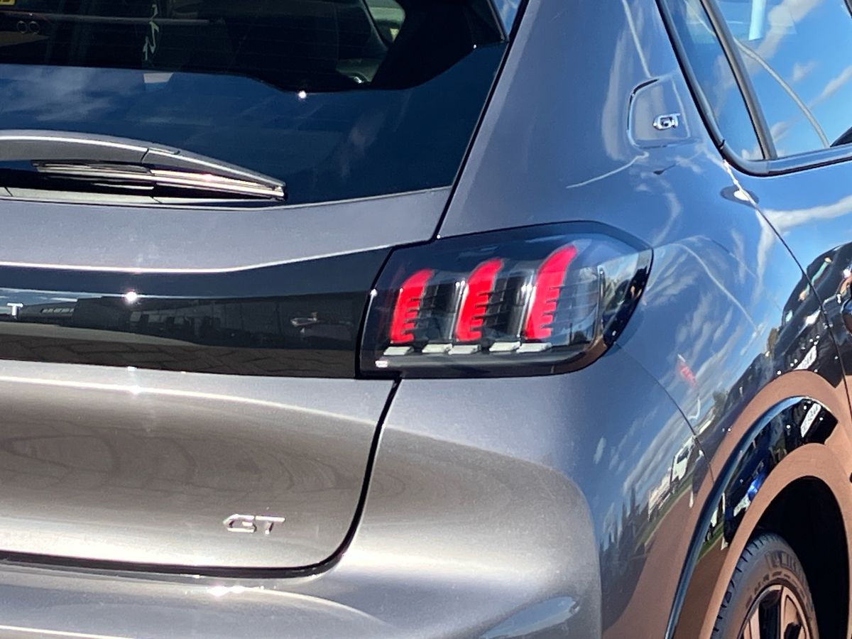 Used Peugeot 208 2022 for sale - 75760164: Photo 31