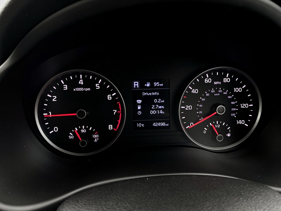 Used Kia Stonic 2018 for sale - 77635605: Photo 22