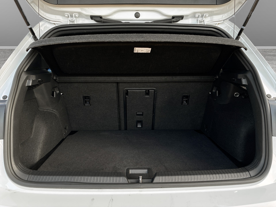 Used Volkswagen Golf 2023 for sale - 77980517: Photo 12