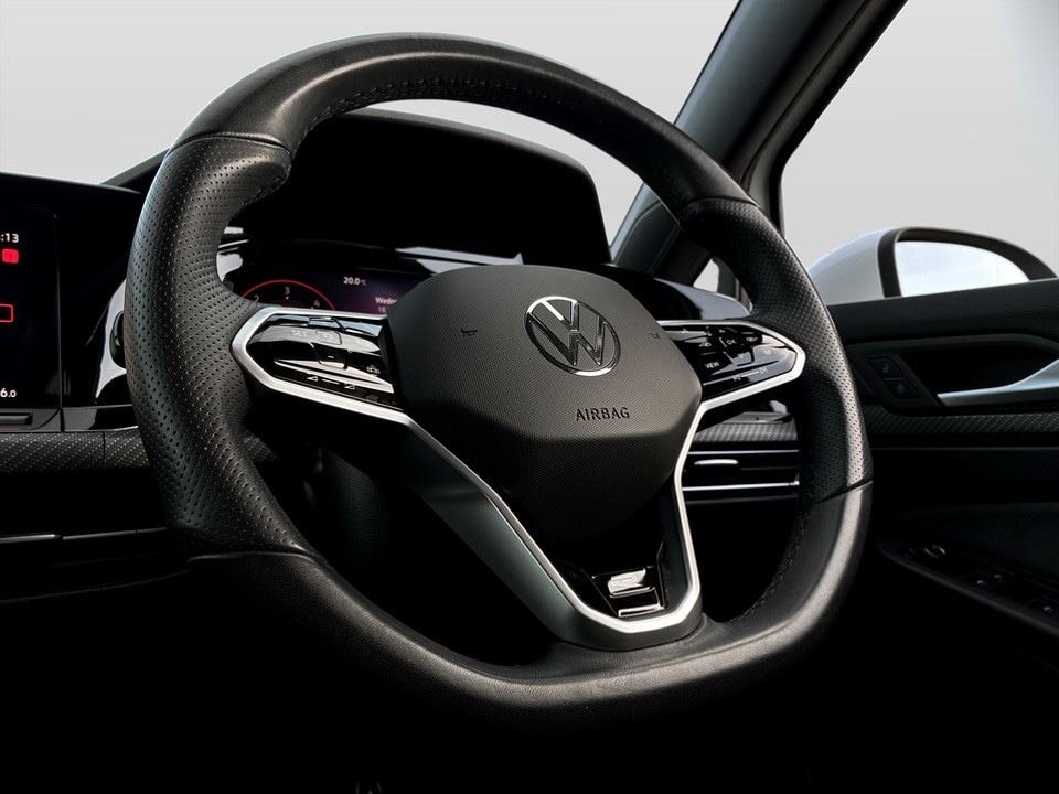 Used Volkswagen Golf 2023 for sale - 77980517: Photo 16