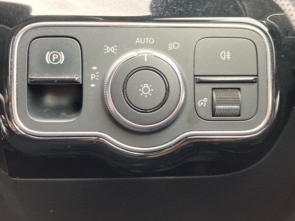 Used Mercedes-Benz A-Class 2020 for sale - 76090527: Photo 32