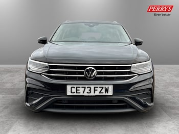 Used Volkswagen Tiguan Allspace 2023 for sale - 78105300: Photo