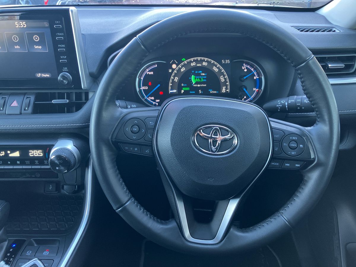 Used Toyota RAV4 2022 for sale - 76128152: Photo 15