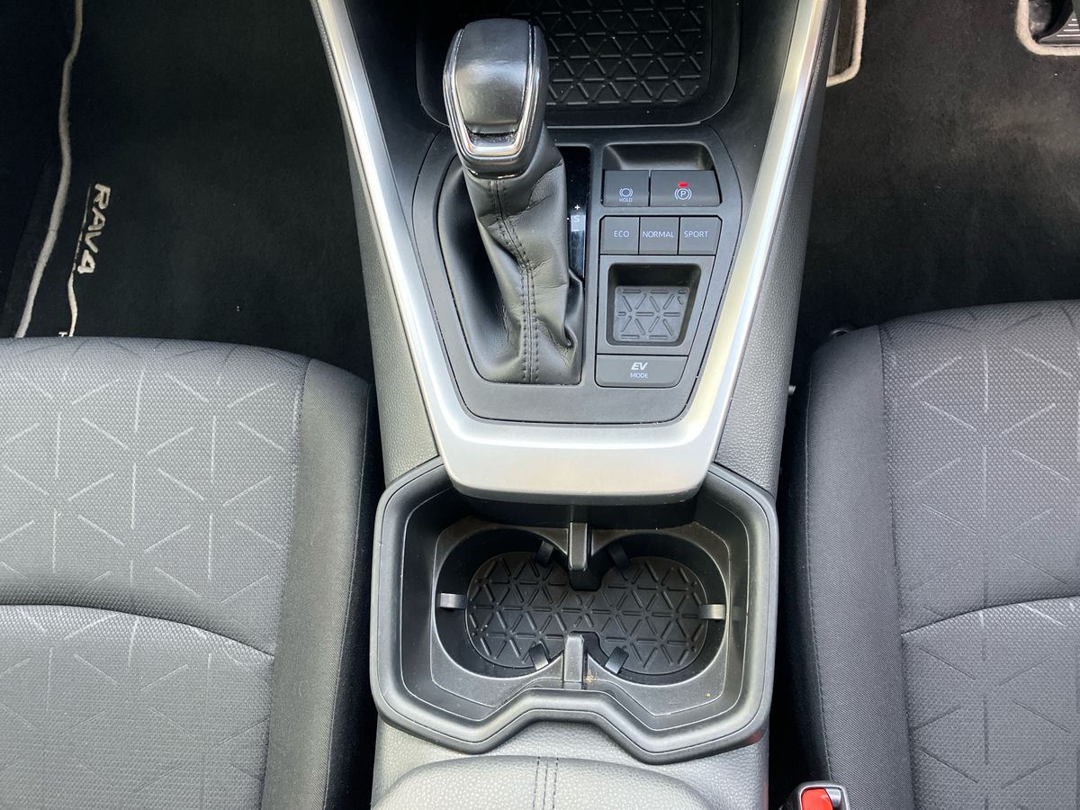 Used Toyota RAV4 2022 for sale - 76128152: Photo 32