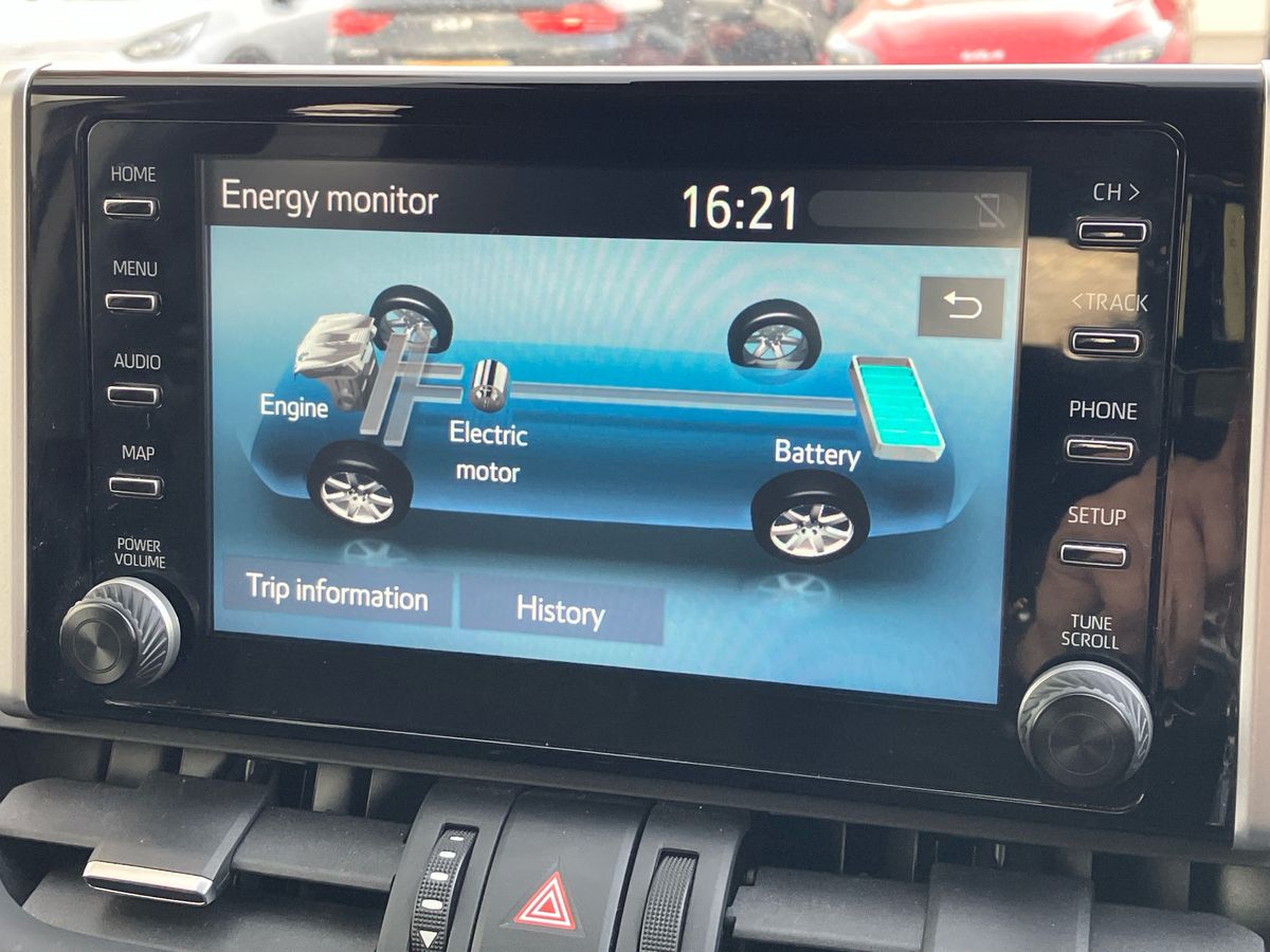 Used Toyota RAV4 2022 for sale - 76128152: Photo 37