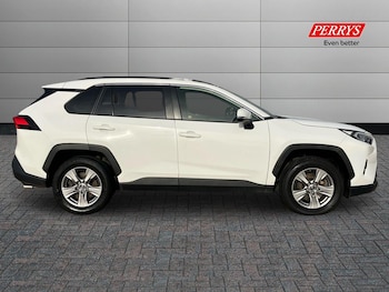 Used Toyota RAV4 2022 for sale - 76128152: Photo