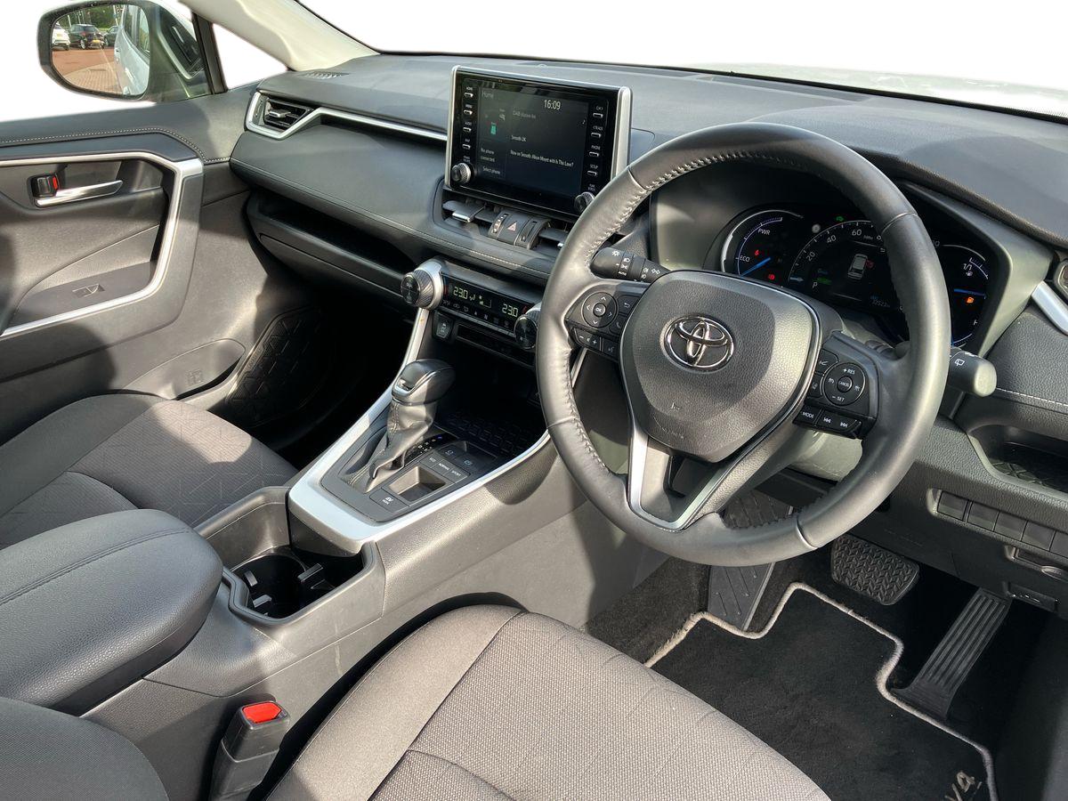 Used Toyota RAV4 2022 for sale - 76128152: Photo 8