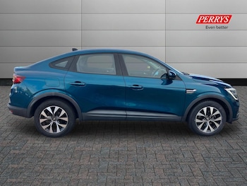 Used Renault Arkana 2022 for sale - 76491121: Photo