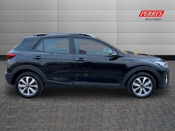 Used Kia Stonic 2025 for sale - 77311073: Photo