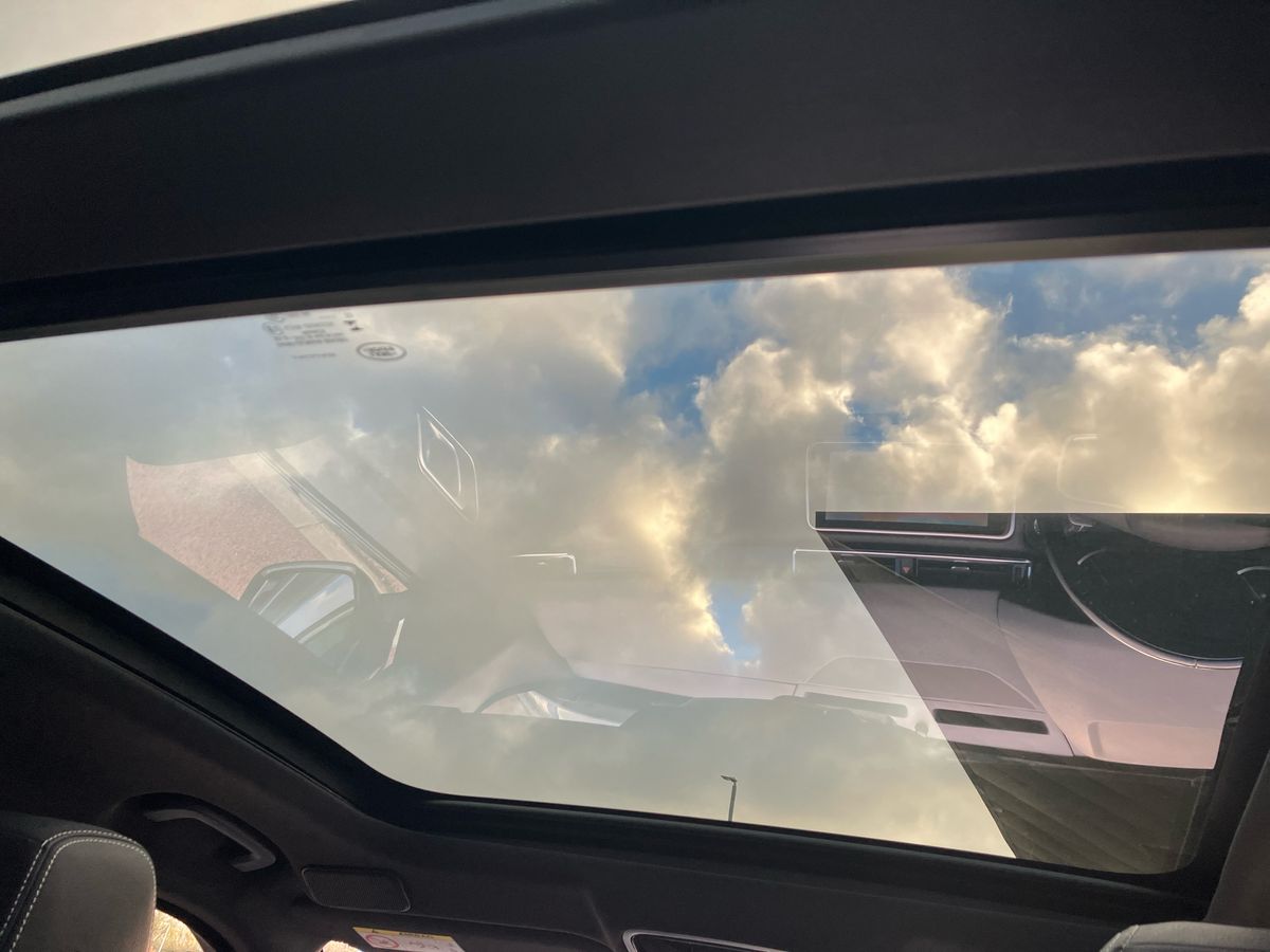 Used Land Rover Range Rover Velar 2022 for sale - 76565871: Photo 21