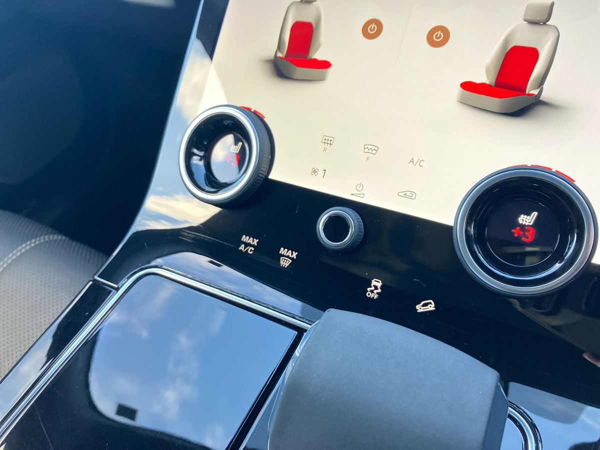 Used Land Rover Range Rover Velar 2022 for sale - 76565871: Photo 43