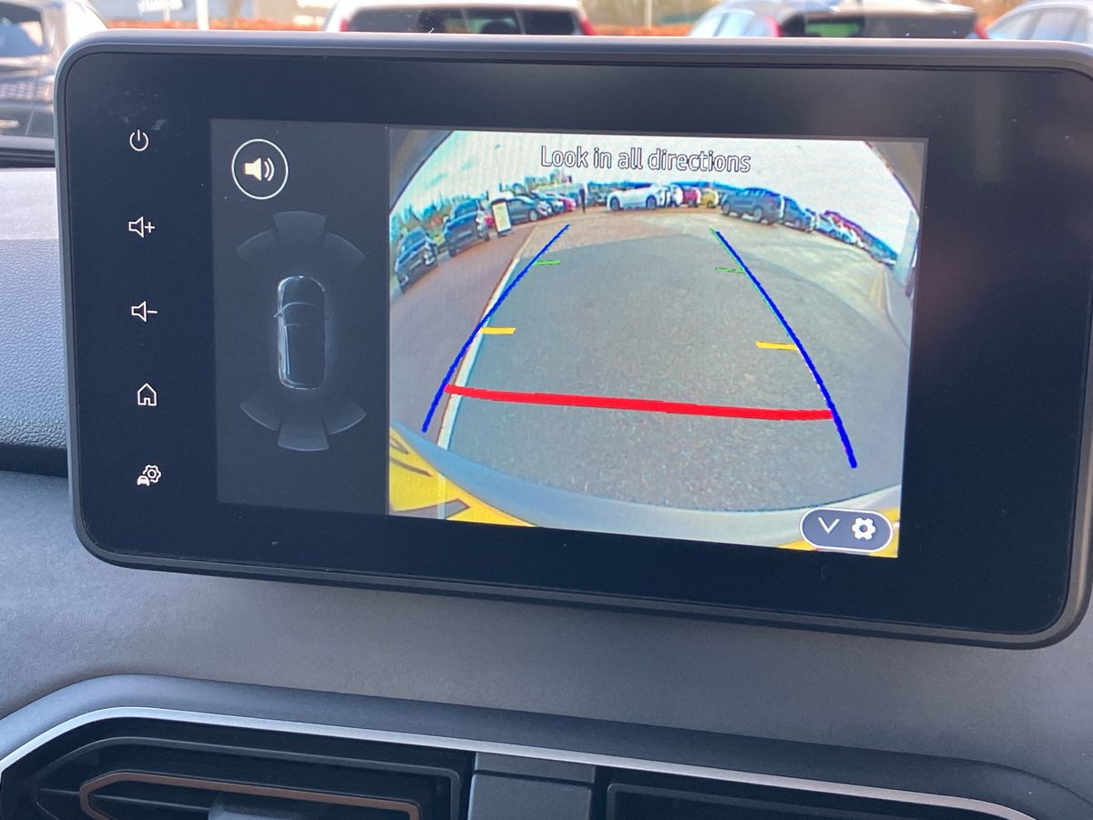 Used Dacia Sandero Stepway 2025 for sale - 76525919: Photo 40