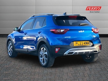 Used Kia Stonic 2023 for sale - 77002134: Photo