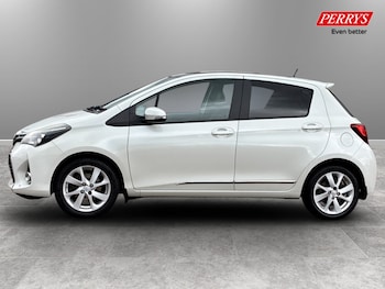 Used Toyota Yaris 2015 for sale - 78541654: Photo