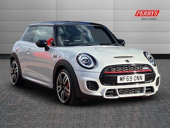 Used MINI Hatch 2019 for sale - 75823880: Photo