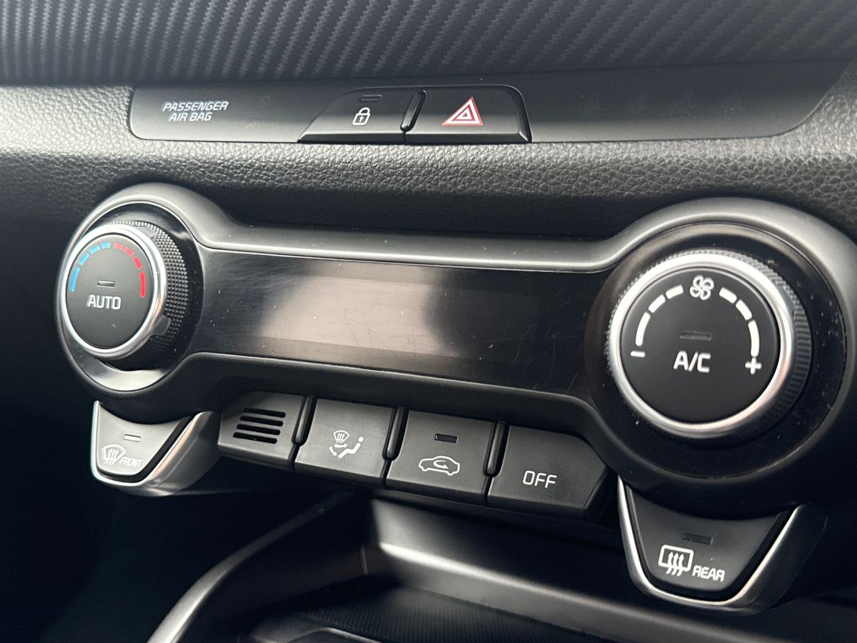 Used Kia Stonic 2023 for sale - 76425897: Photo 12