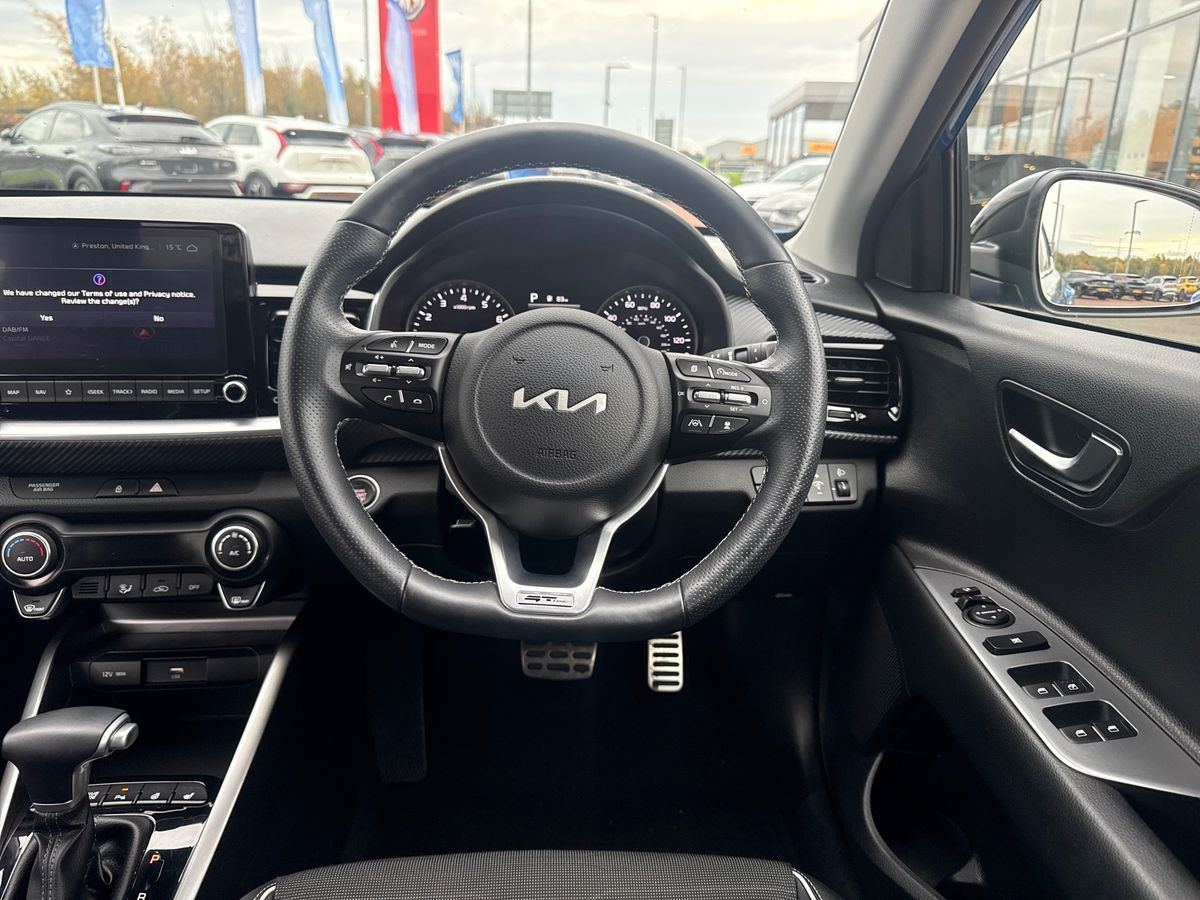 Used Kia Stonic 2023 for sale - 76425897: Photo 15