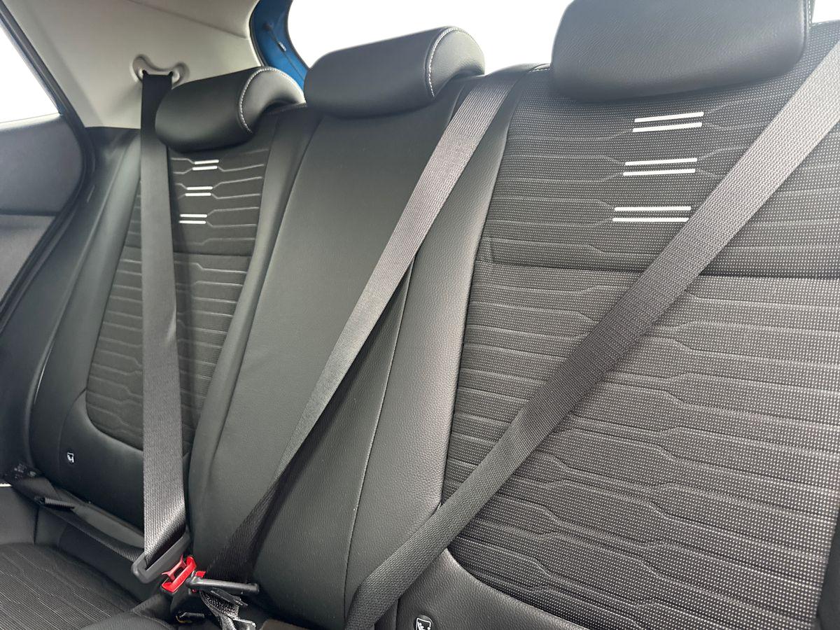 Used Kia Stonic 2023 for sale - 76425897: Photo 19