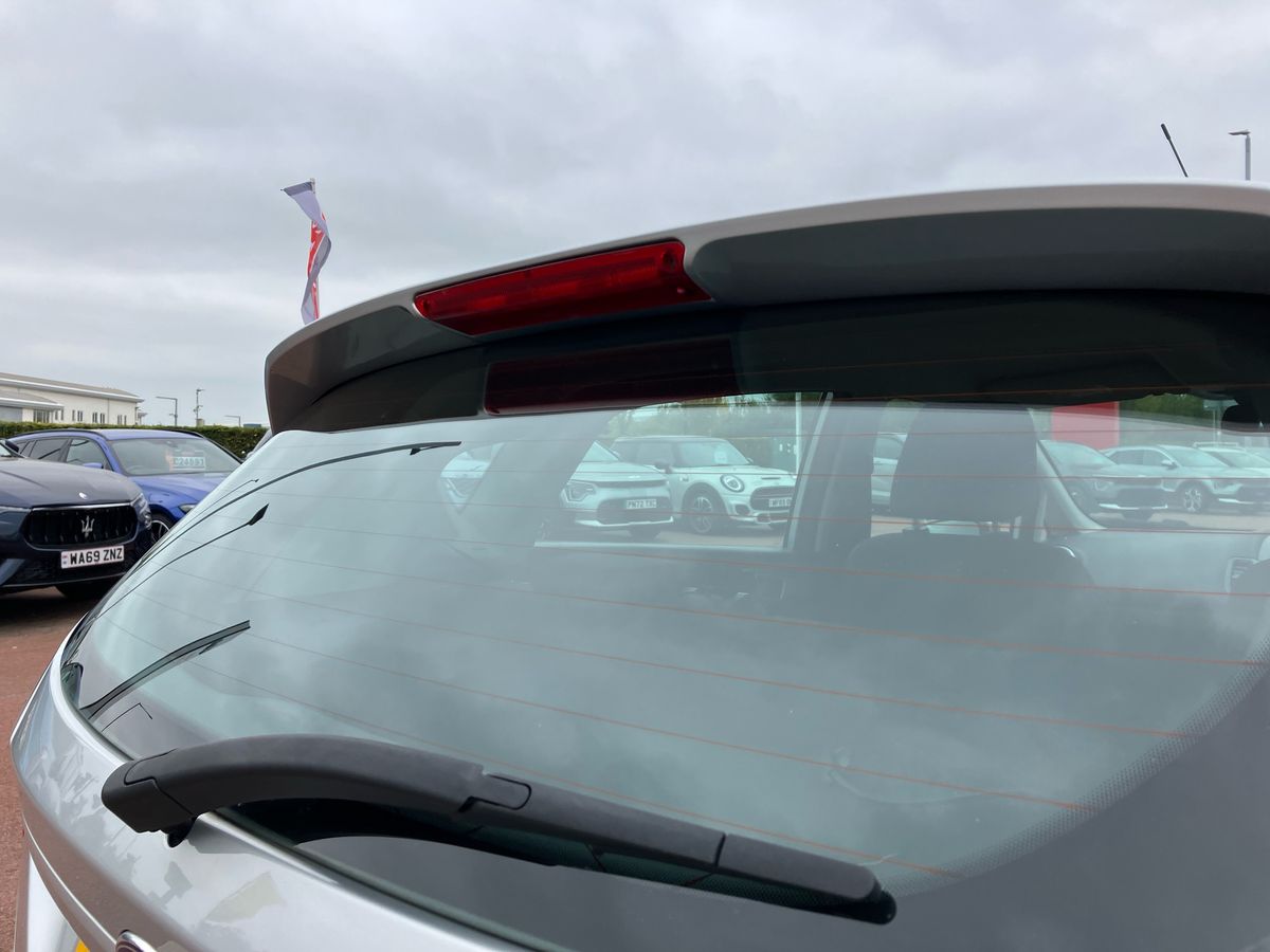 Vehicle 33