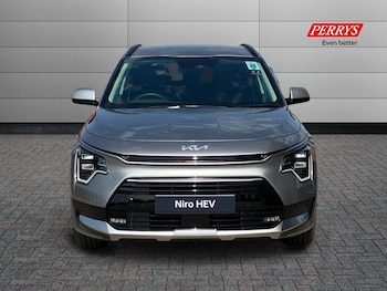 Used Kia Niro 2025 for sale - 76330762: Photo