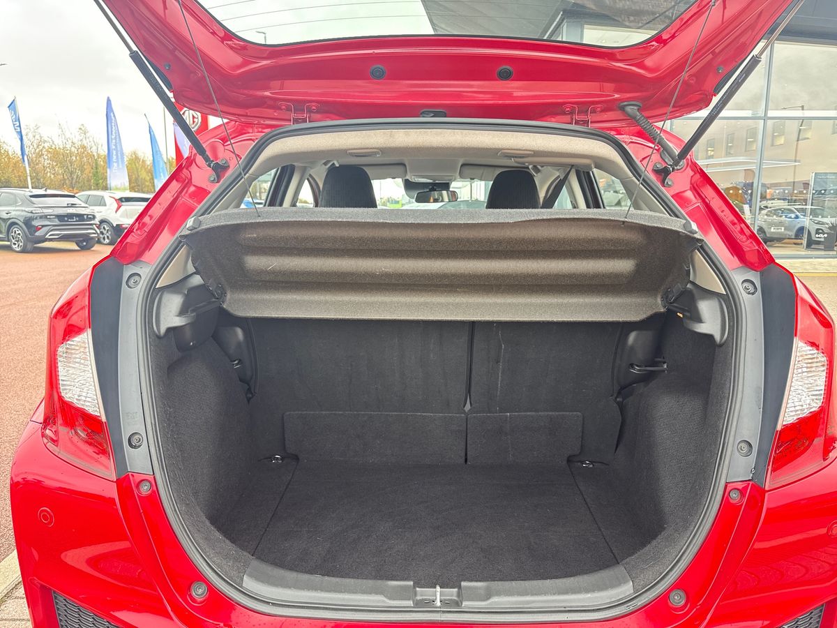 Used Honda Jazz 2016 for sale - 76412727: Photo 20