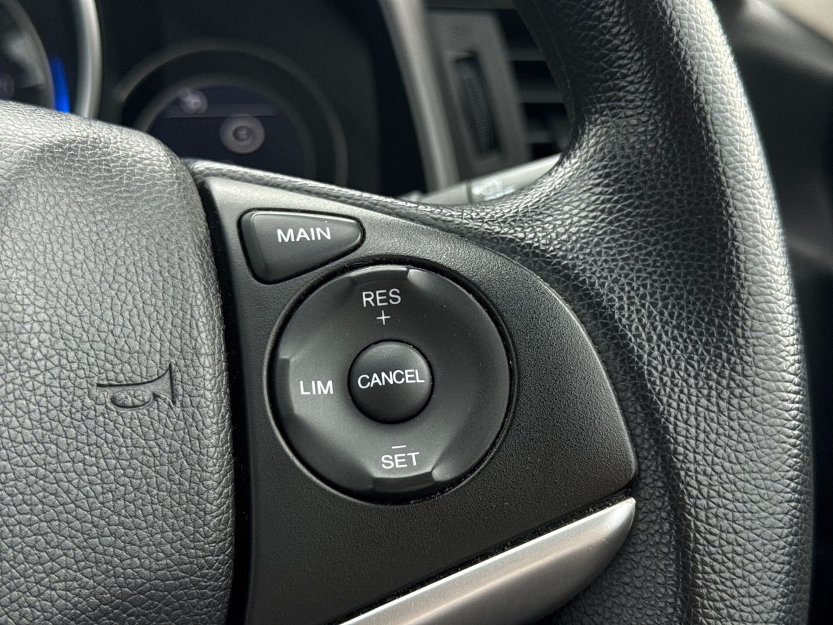 Used Honda Jazz 2016 for sale - 76412727: Photo 28