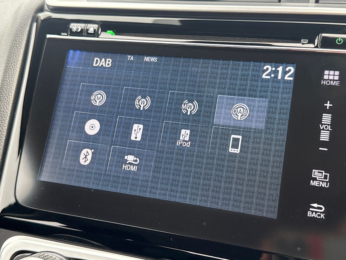 Used Honda Jazz 2016 for sale - 76412727: Photo 31