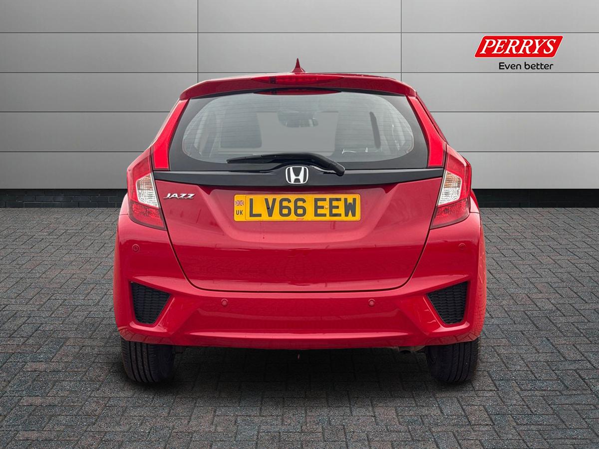 Used Honda Jazz 2016 for sale - 76412727: Photo 5