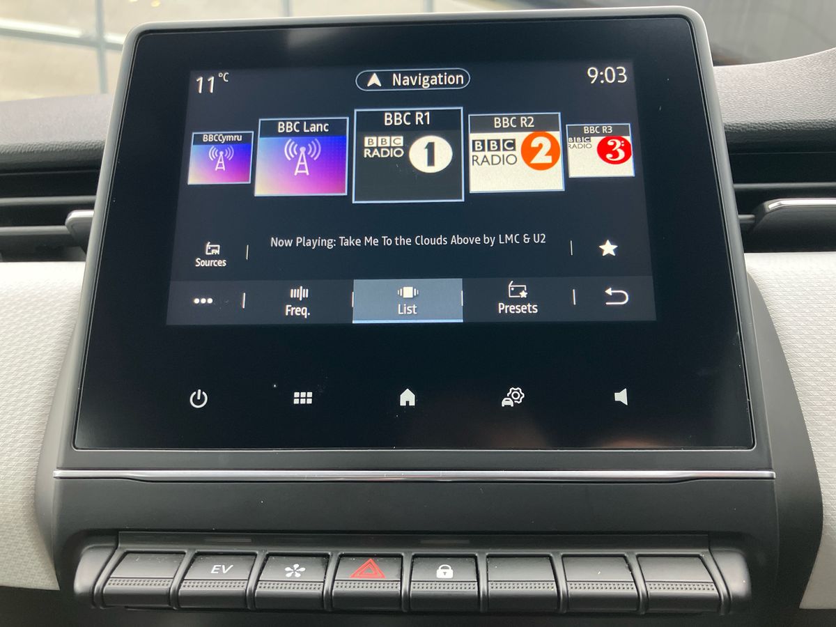 Used Renault Clio 2022 for sale - 76525924: Photo 10