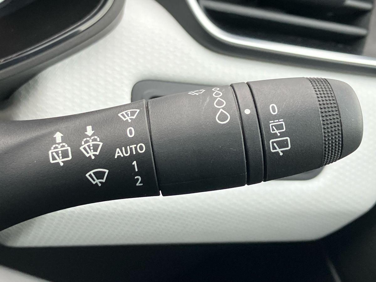 Used Renault Clio 2022 for sale - 76525924: Photo 32