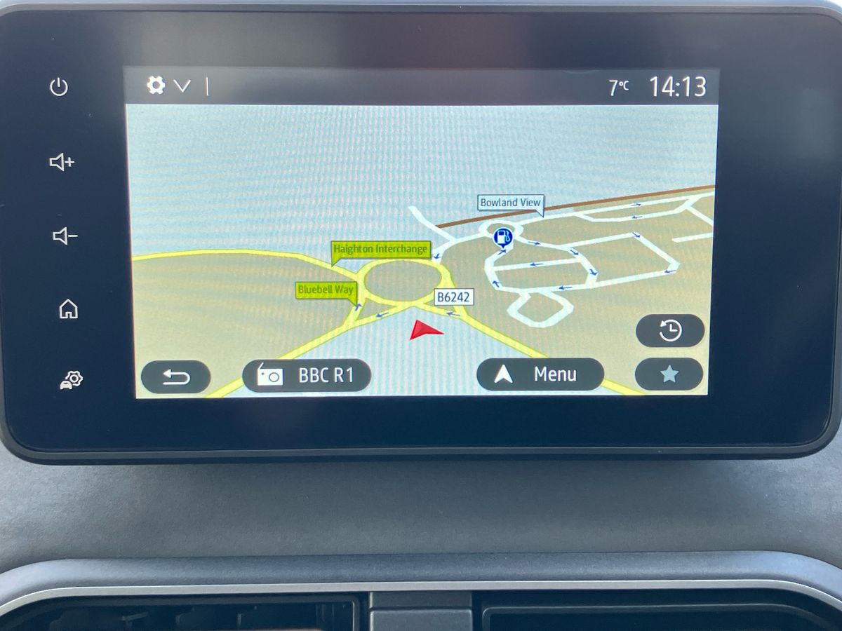 Used Dacia Sandero Stepway 2024 for sale - 77398587: Photo 11