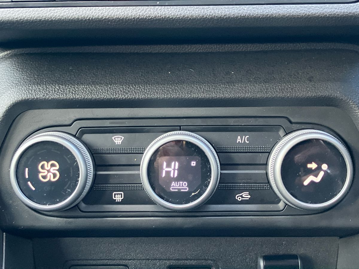 Used Dacia Sandero Stepway 2024 for sale - 77398587: Photo 12