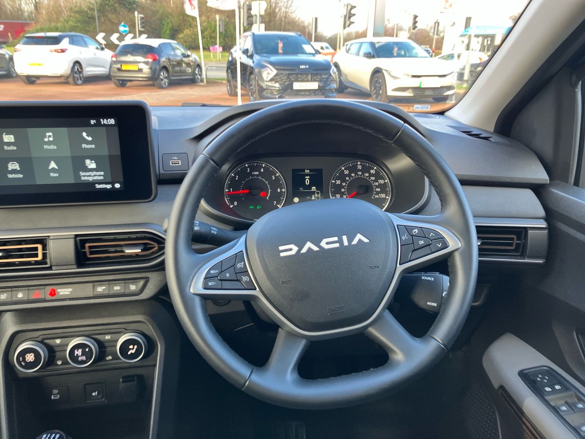 Used Dacia Sandero Stepway 2024 for sale - 77398587: Photo 15