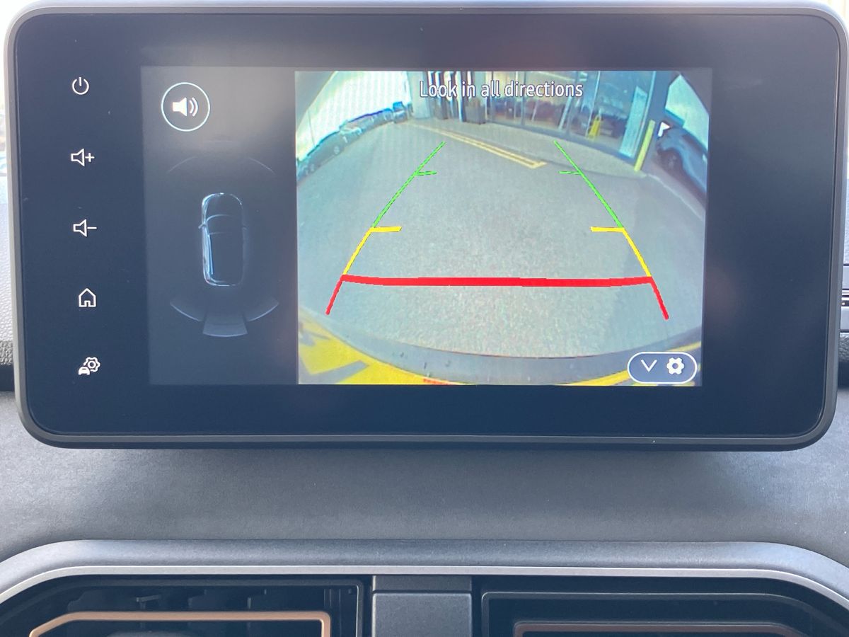 Used Dacia Sandero Stepway 2024 for sale - 77398587: Photo 35