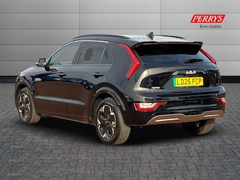 Used Kia Niro 2025 for sale - 76016570: Photo 2